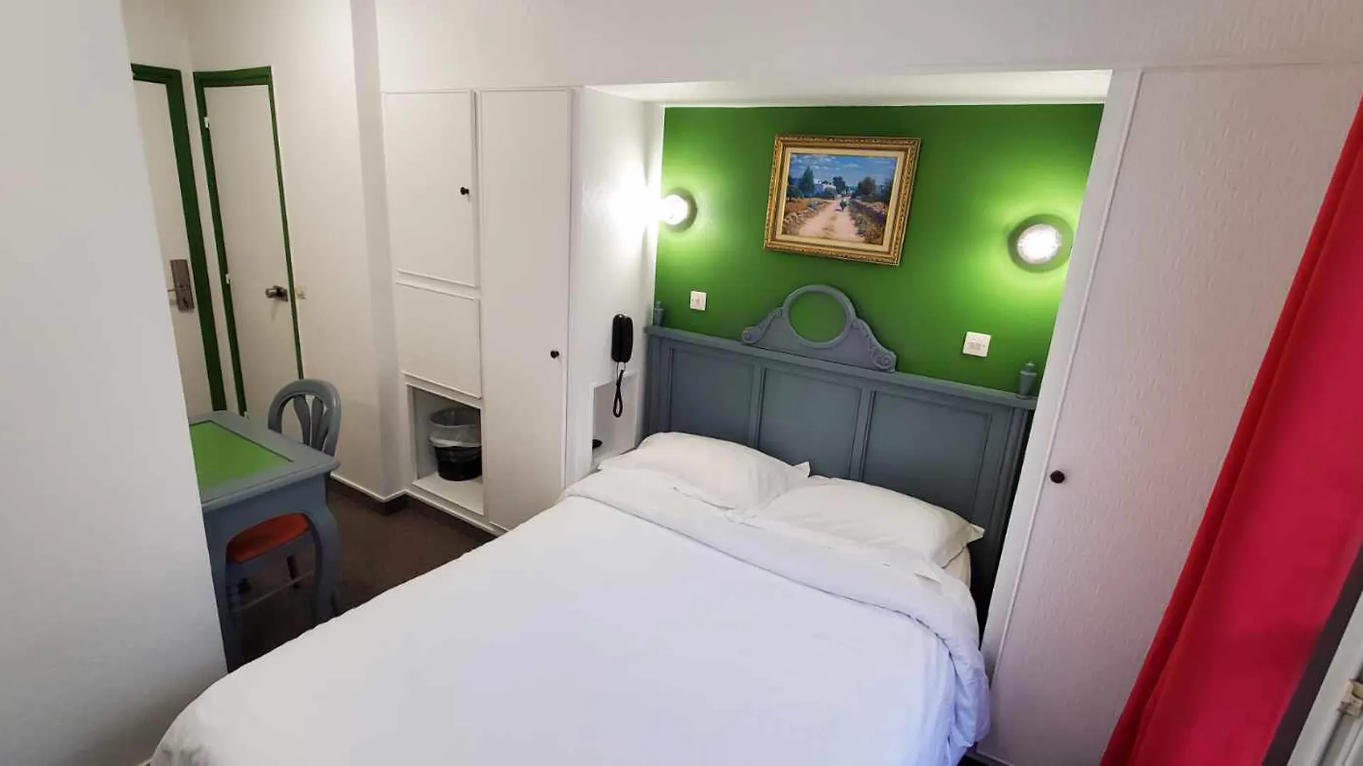 Metropol Hotel