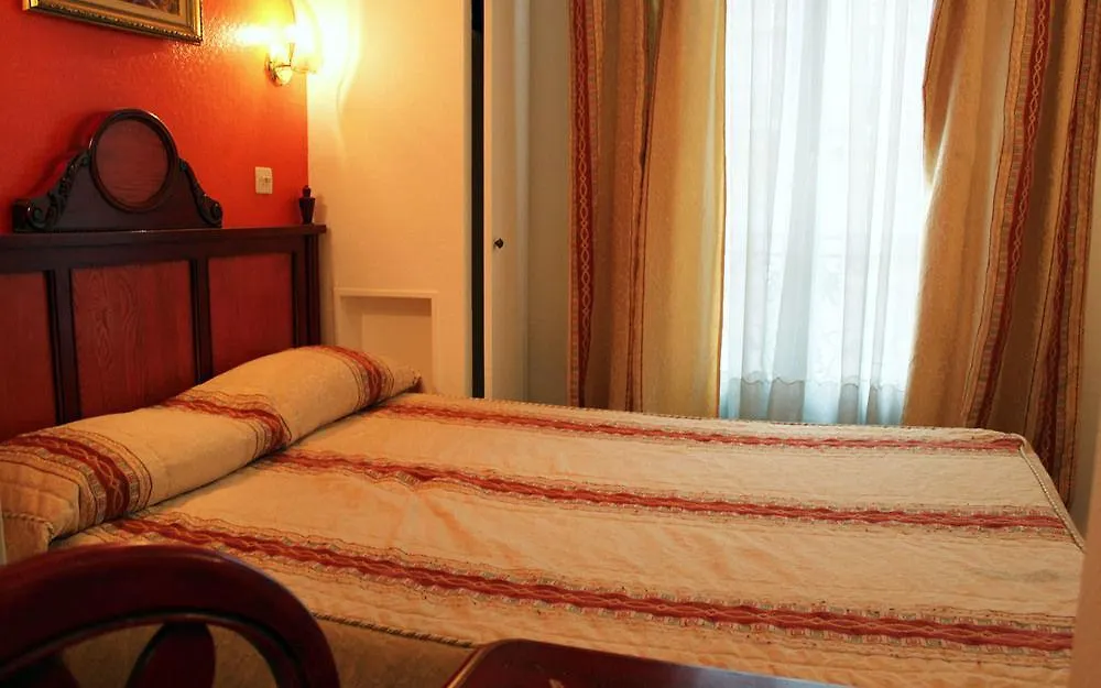 Hotel Metropol Paříž