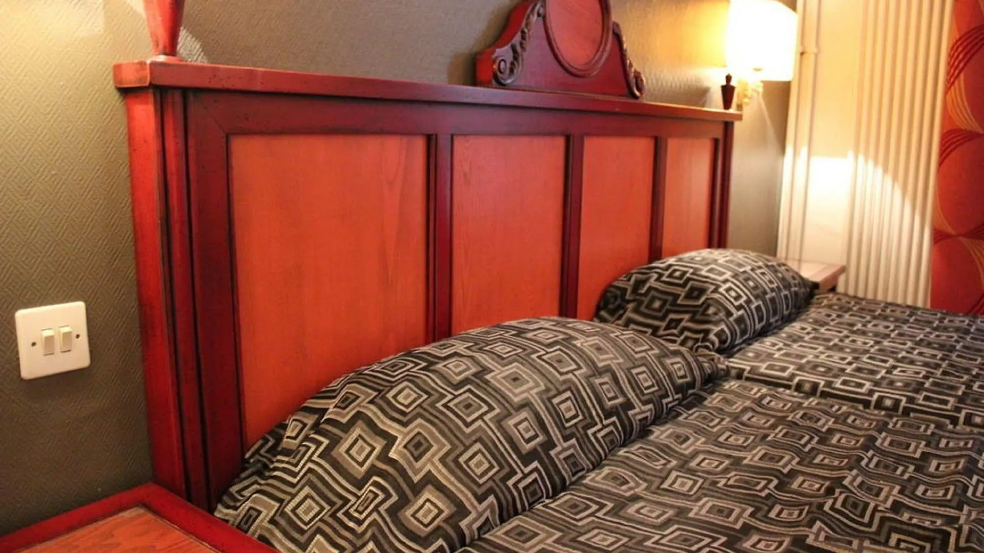 Metropol Hotel